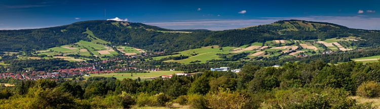 Panoramablick Kreuzberg, Osterburg und Arnsberg